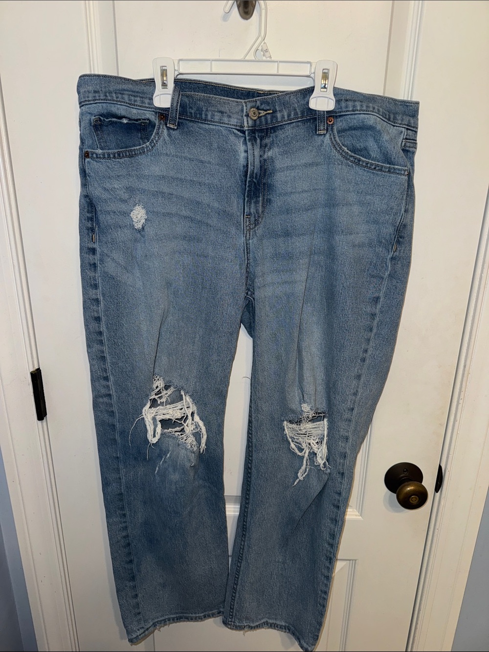 Old Navy Light Blue Distressed Boyfriend Jeans